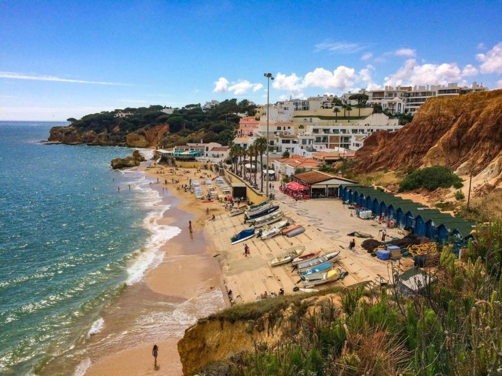 Espacoso Apt T2, Em Olhos Agua Albufeira Bagian luar foto